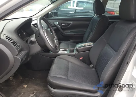 2017 Nissan Altima 2.5 z USA, uszkodzony, nr VIN 1N4AL3AP6HC192808